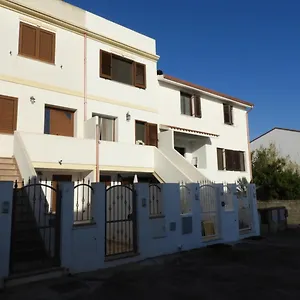 Baby House - Iun P5263 Calasetta